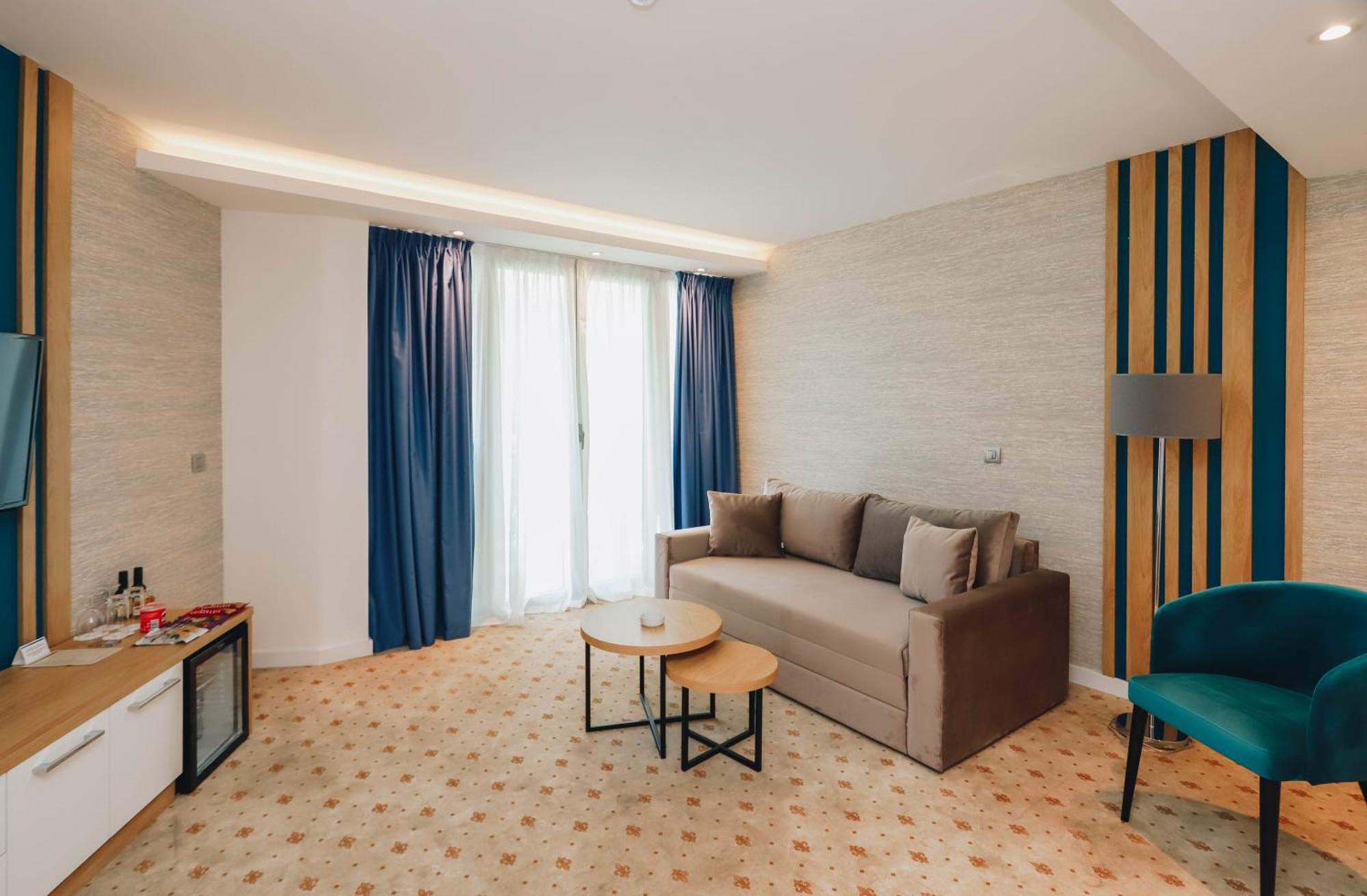 Hotel Montenegro