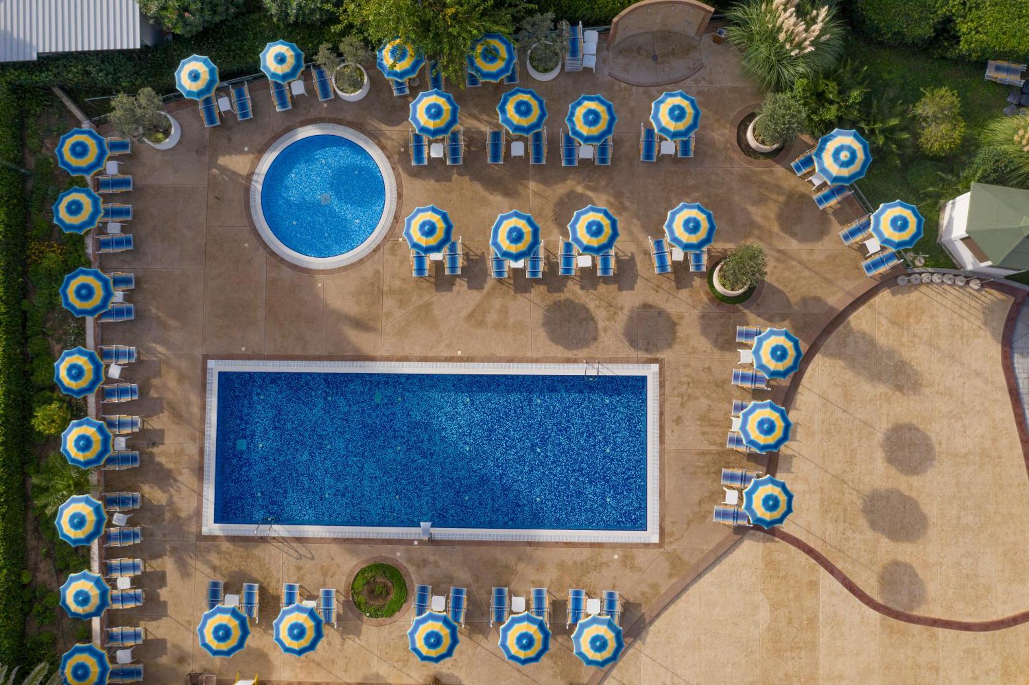 Montenegro Hotel 4*